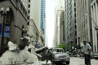 Illustration for article titled Transformers 3 Set Pics